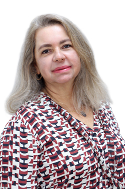 Desembargadora Rachel Durão, mulher de pele branca e cabelos loiros.