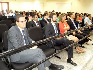 Juízes, servidores e serventuários presentes à sessão de encerramento