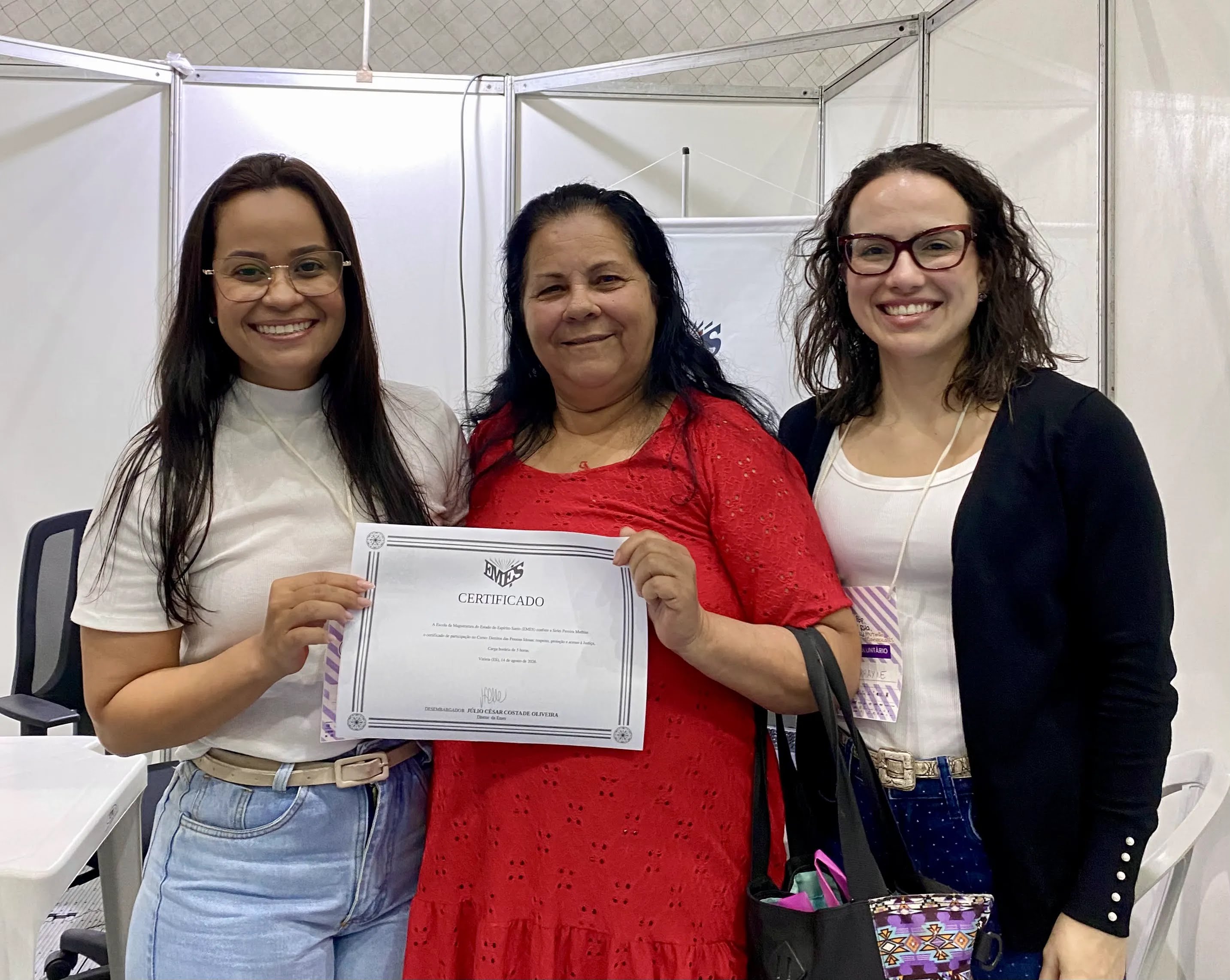 EMES participa de mutirão do PopRuaJud com Projeto EMES Para Todos
