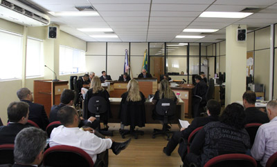 1a cam crimi 04 02 15 400
