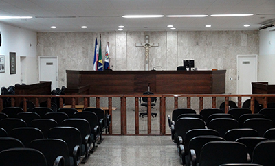 Salao juri prainha 400