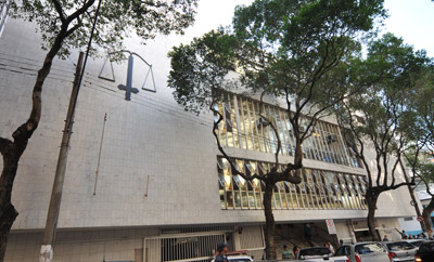 Forum-Criminal-de-Vitoria 400