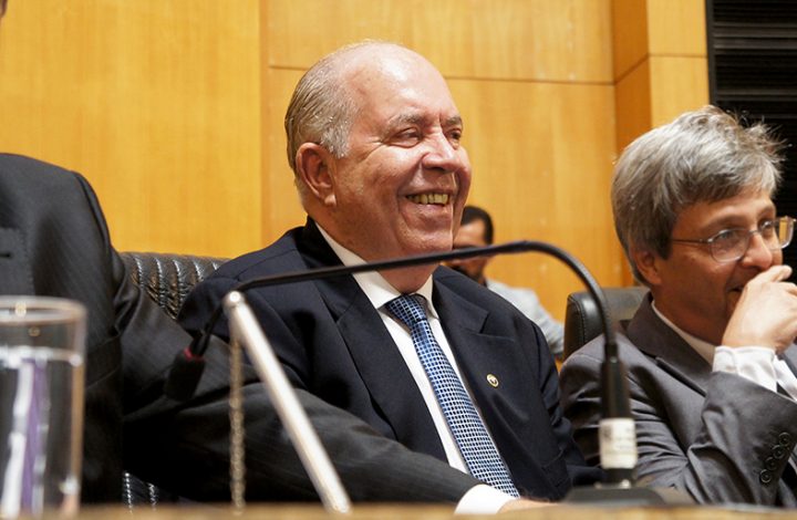 Presidente do TJES, Desembargador Sérgio Luiz Teixeira Gama, participa da posse dos deputados estaduais na ALES