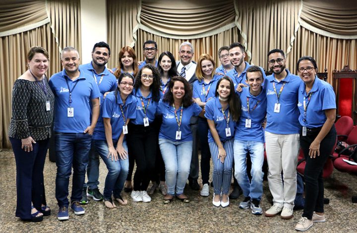 TJES e Amages recebem Residentes em Jornalismo da Rede Gazeta e falam sobre o Judiciário