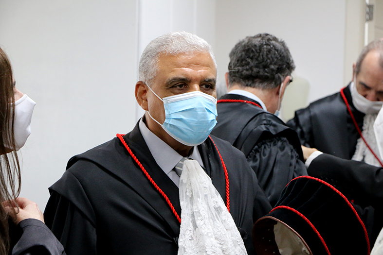 O desembargador Helimar Pinto.