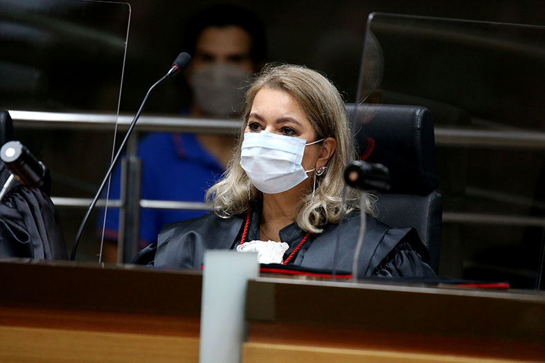 A desembargadora Rachel Durão Correia Lima.