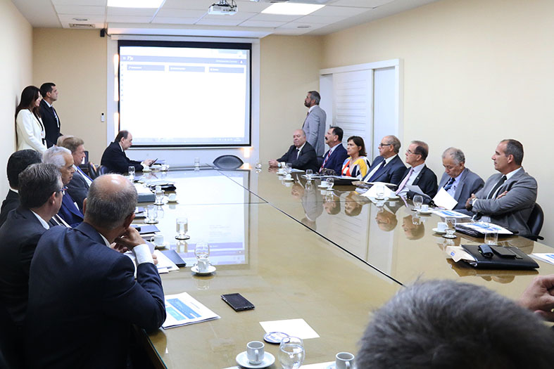 Apresentação do PJE no gabinete da Presidência