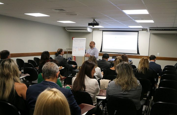 Magistrados participam de curso de media training e redes sociais na Esmages