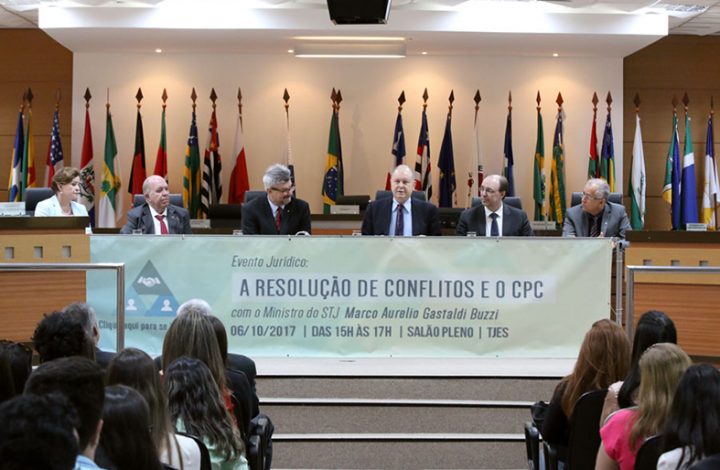 Ministro do STJ faz palestra no TJES sobre resolução de conflitos por meio de métodos alternativos
