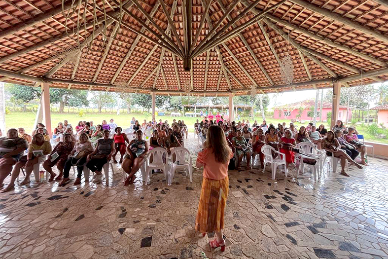 Juíza Hermínia Azoury em ação no município de Nova Venécia/ES.