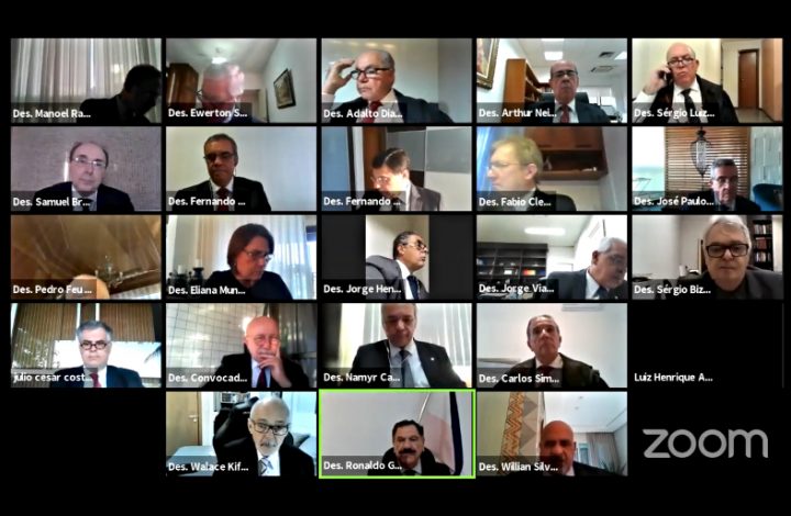 Pleno suspende normas municipais por vício de iniciativa após julgamento de Adin