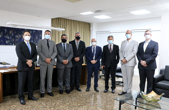 Presidente em exercício do TJES se reúne com o presidente do TRT-ES e o Superintendente do Patrimônio da União