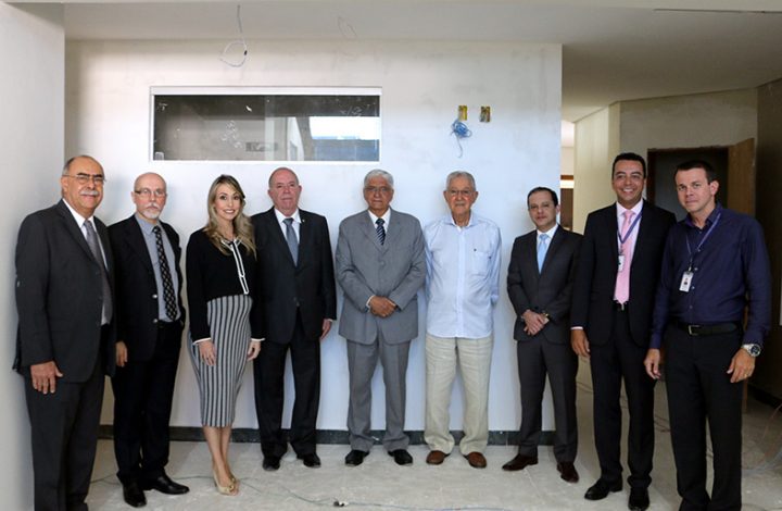 Presidente do TJES faz vistoria nas obras da nova sede do Fórum de Mimoso do Sul e prevê inauguração para junho