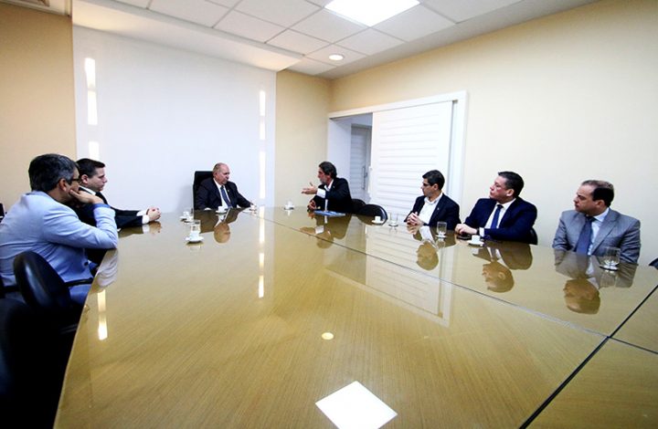 Presidente do Tribunal de Justiça recebe integrantes da diretoria da ArcelorMittal Tubarão