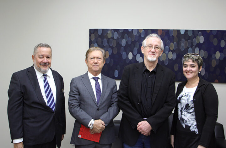 Tribunal de Justiça do Espírito Santo recebe visita do cônsul-geral de Cuba no Brasil