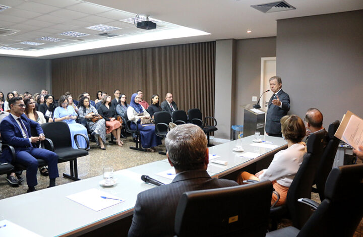 Nupemec realiza entrega de certificado a alunos que concluíram o curso de mediação judicial