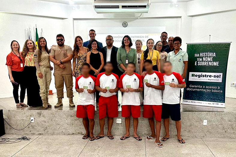 Solenidade de entrega de RG’s aos adolescentes e jovens do Centro Socioeducativo, em Cariacica.