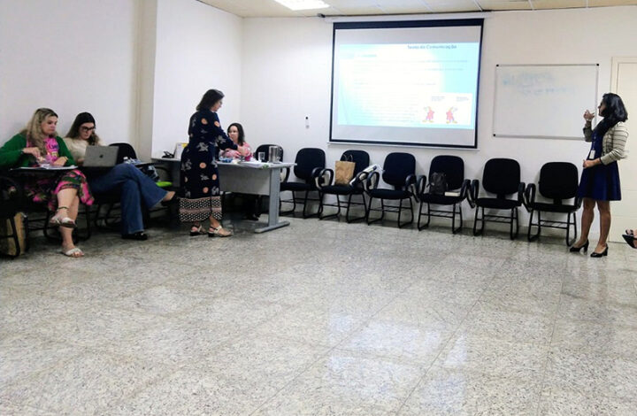 Nova turma de mediadores conclui parte teórica de curso de mediação oferecido pela Emes e pelo Nupemec