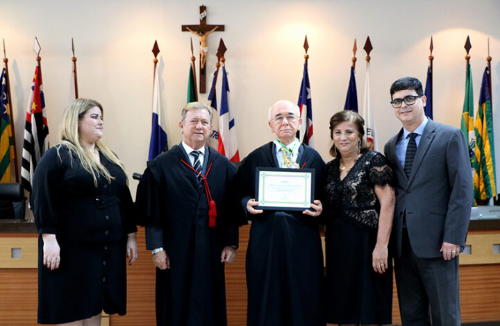 Desembargador Ney Batista Coutinho se despede do Tribunal de Justiça do Espírito Santo