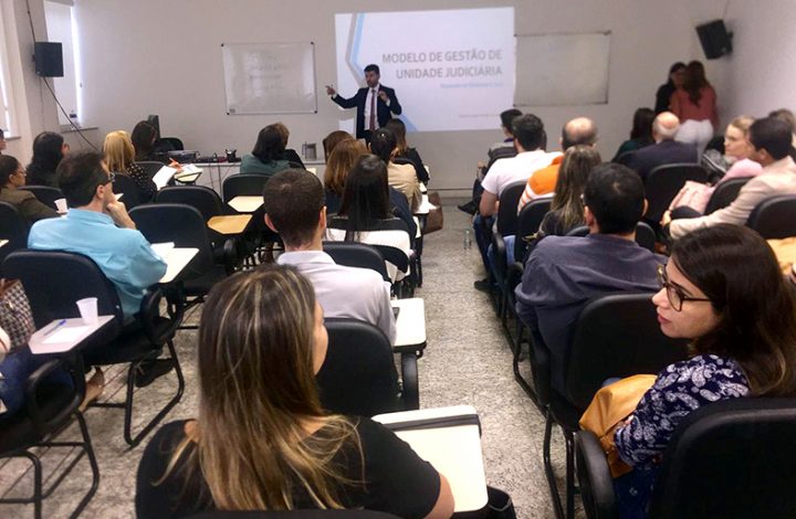 Servidores e Magistrados participam do Curso de Aperfeiçoamento em Gestão Judiciária na Emes
