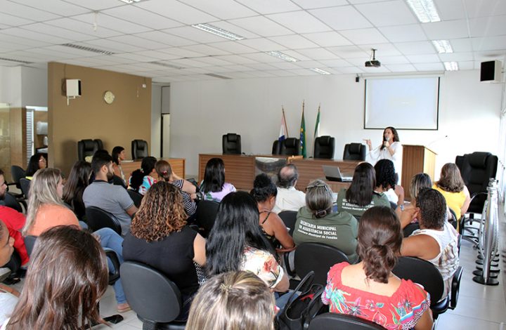 Entrega voluntária de bebês para adoção é tema de encontro em Fundão