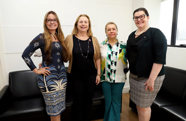 Ouvidora da Mulher do TJES recebe visita da procuradora-geral de justiça e da ouvidora do MPES