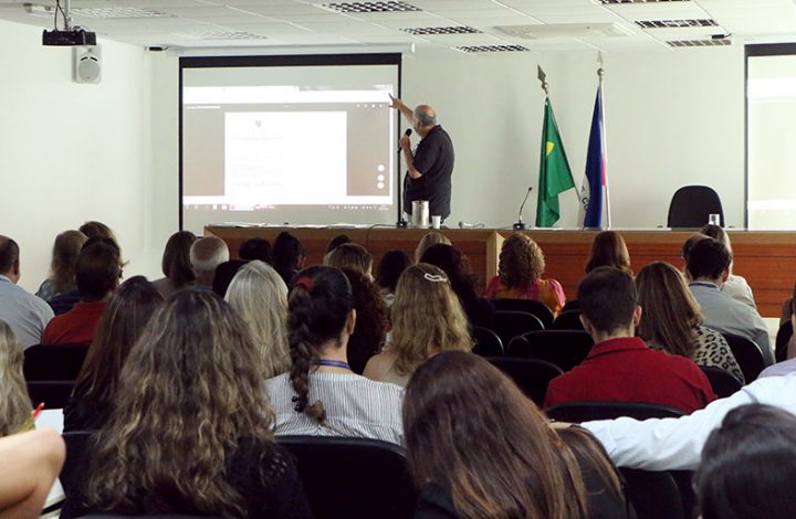Servidores de Vila Velha e Vitória participam de treinamento sobre o uso de sistema administrativo