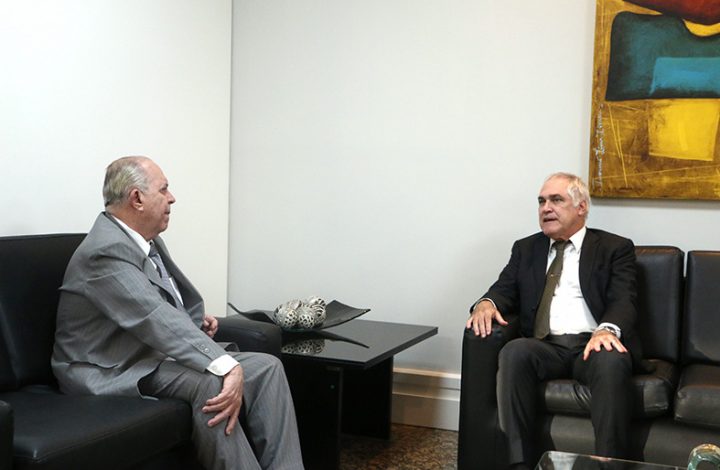 Presidente do Tribunal de Justiça do Espírito Santo recebe o Presidente do Tribunal Regional do Trabalho do Estado