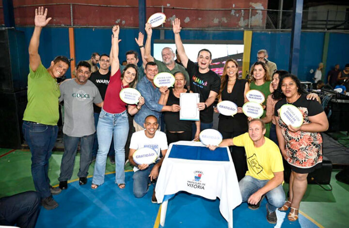 Corregedoria-geral da Justiça participa de solenidade de entrega de títulos de regularização fundiária no município de Vitória