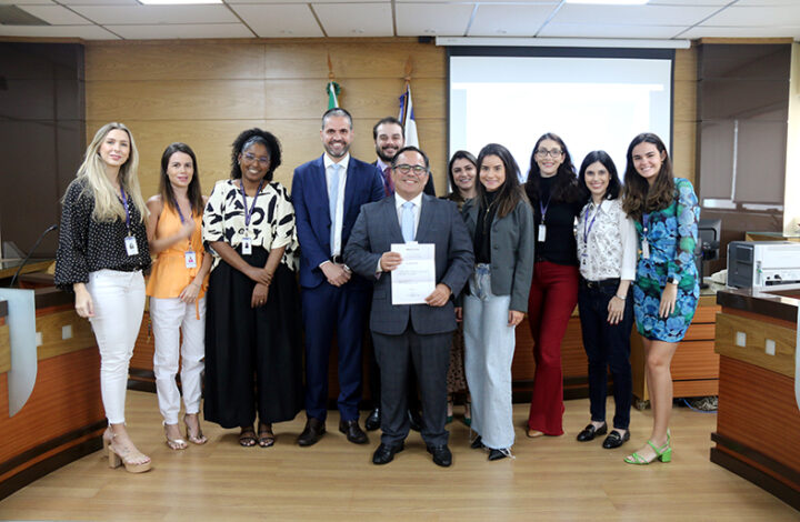 Núcleo de Práticas Jurídicas de faculdade faz homenagem ao desembargador Raphael Câmara