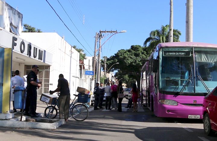 Ônibus Rosa atende vítimas de violência em VV, na 11ª Semana Justiça pela Paz em Casa 