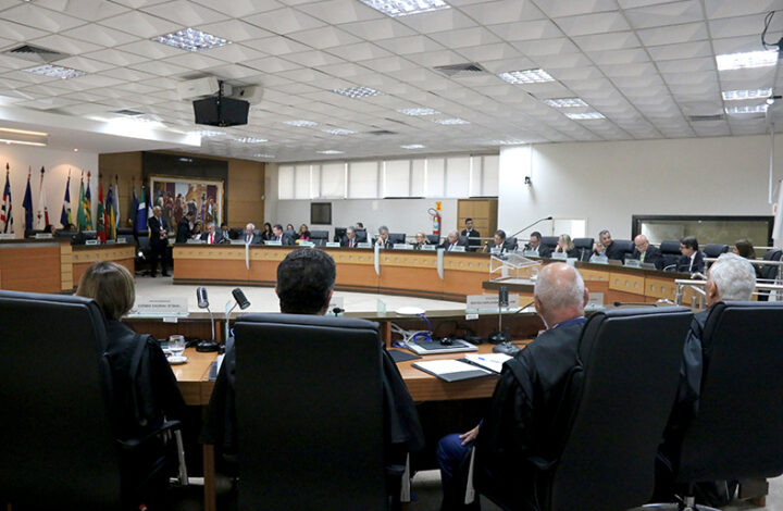Pleno escolhe lista tríplice de juristas para preenchimento de vaga do TRE-ES