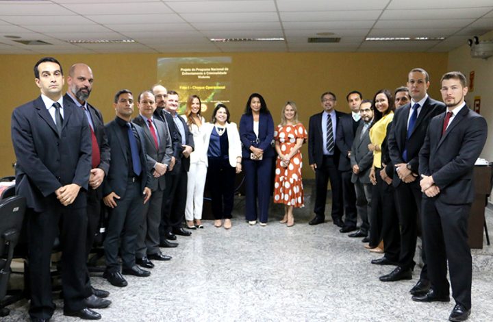 Juízes Criminais se reúnem com delegados para alinhar ações do Programa Nacional de Enfrentamento à Criminalidade em Cariacica