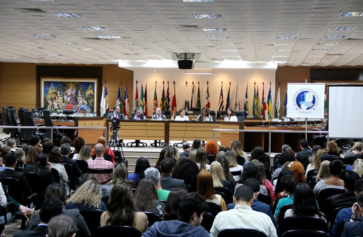 Presidente do TJES participa da abertura de congresso brasileiro sobre direito de família e psicanálise