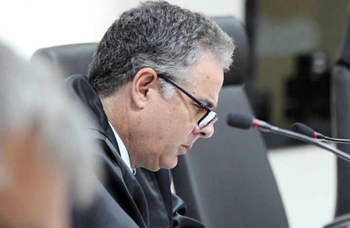 3ª Câmara Cível mantém sentença que condenou hospitais e médico por erro em parto