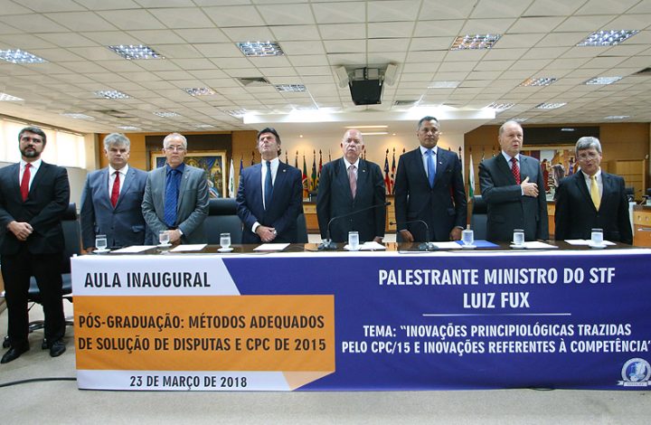 Ministro do STF Luiz Fux proferiu palestra sobre o Código de Processo Civil nesta sexta-feira, no TJES