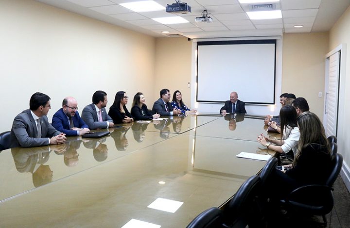 Presidente do Tribunal de Justiça do Espírito Santo recebe comitiva de advogados nesta quarta-feira