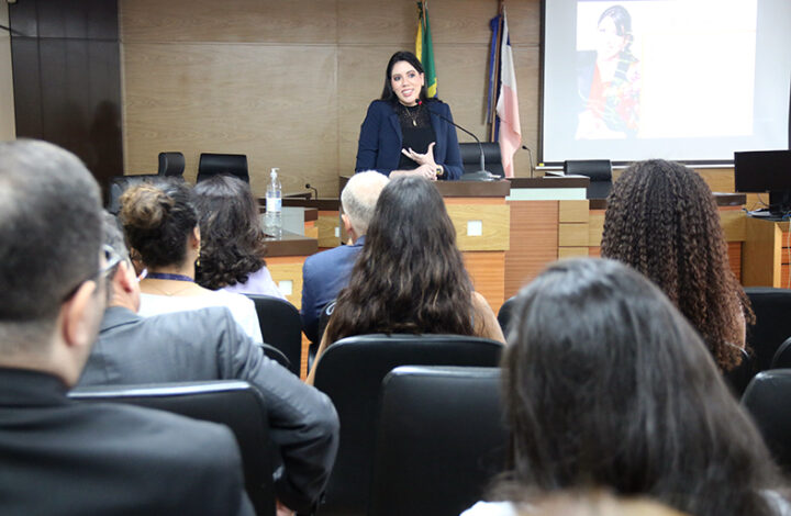 Evento da Emes reuniu integrantes do Judiciário, advogados e estudantes no TJES na última sexta-feira (24/03)