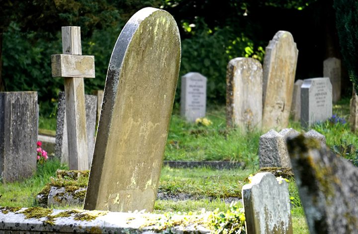Irmãs serão indenizadas por não conseguirem localizar o túmulo da mãe em cemitério de Cachoeiro