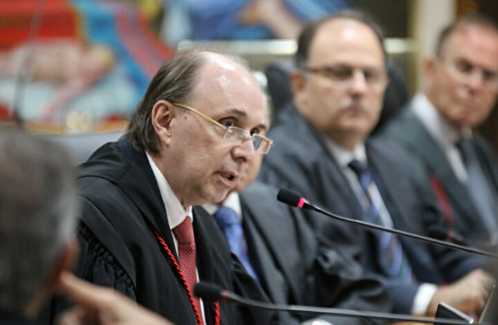 TJES inicia julgamento de agravo contra decisão judicial que autorizou transfusão de sangue