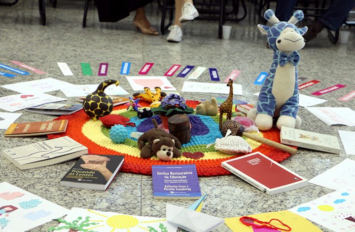 Magistrados e servidores participam de curso de Formação de Facilitadores em Justiça Restaurativa