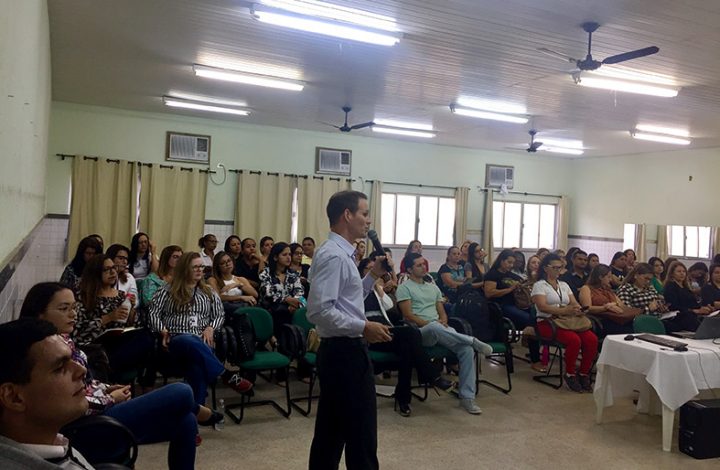 Comarca de Guaçuí promove evento sobre Entrega Voluntária de bebês para 70 profissionais