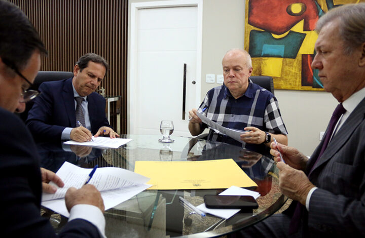 TJES firma convênio com o município de Santa Teresa para promover a digitalização de processos físicos