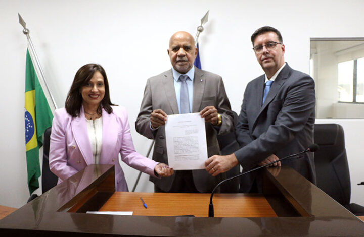 Corregedoria Geral da Justiça assina protocolo de intenções com Sinoreg e IBDFAM-ES para o fomento de medidas de desjudicialização
