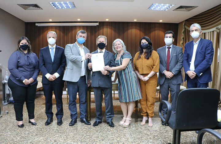 TJES assina termo de cooperação técnica para manutenção do Núcleo de Apoio Técnico do Judiciário – NatJus