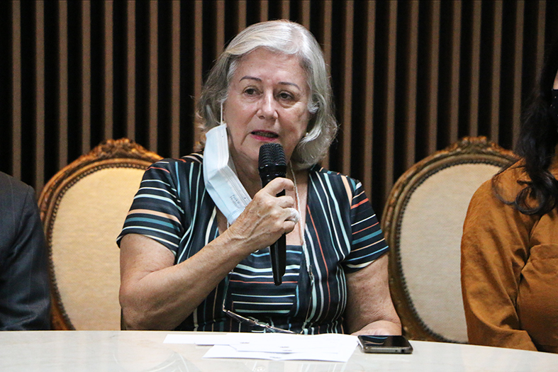Fotografia da Des. Elisabeth Lordes discurdanso