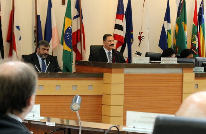 Desembargador Ronaldo Gonçalves de Sousa preside primeira sessão do Pleno de 2020