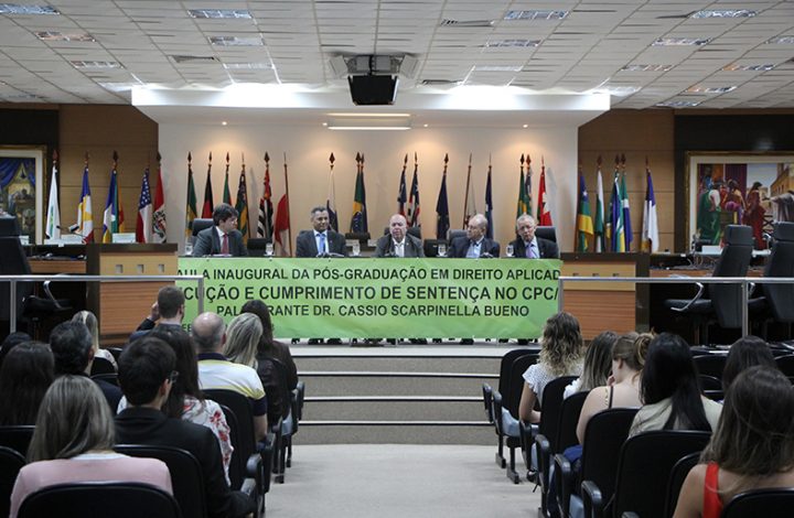 Presidentes do TJES e do TRE-ES participam de aula inaugural da Escola Superior da Magistratura do Espírito Santo