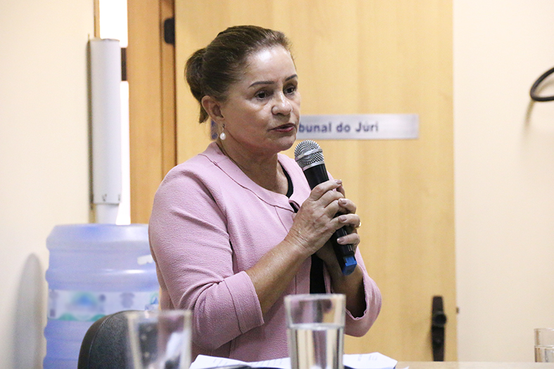 Desembargadora Janete Varas, supervisora do NUPEMEC