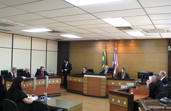 Desembargador Sérgio Luiz Teixeira Gama preside primeira sessão como novo Presidente do Tribunal de Justiça